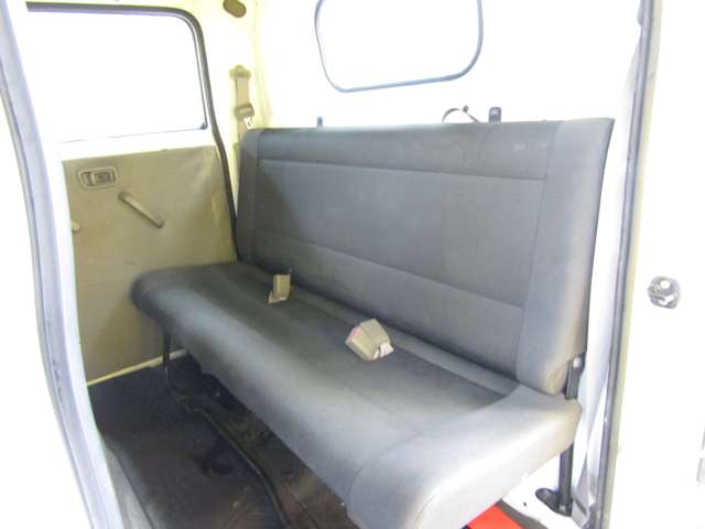 Nissan Atlas 8