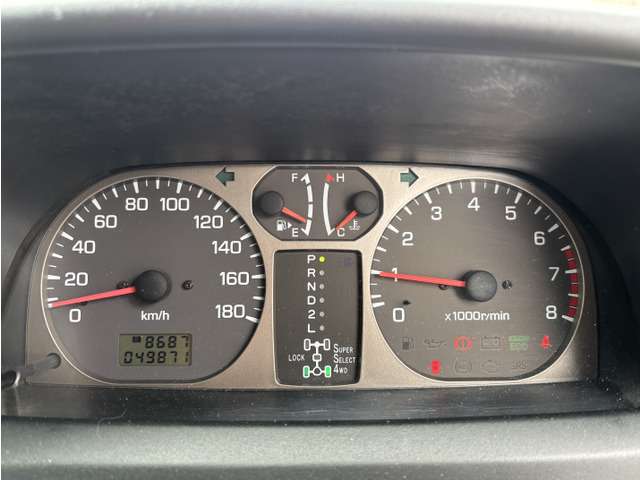 Mitsubishi Pajero iO 9