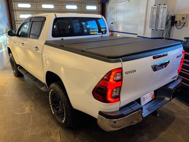 Toyota Hilux 14