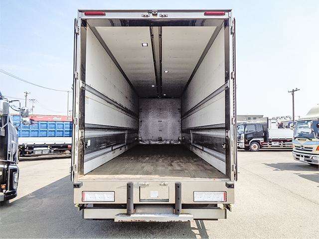 Mitsubishi Fuso Super Great 5