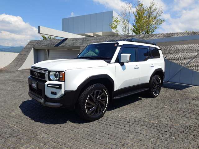Toyota Land Cruiser 250 2