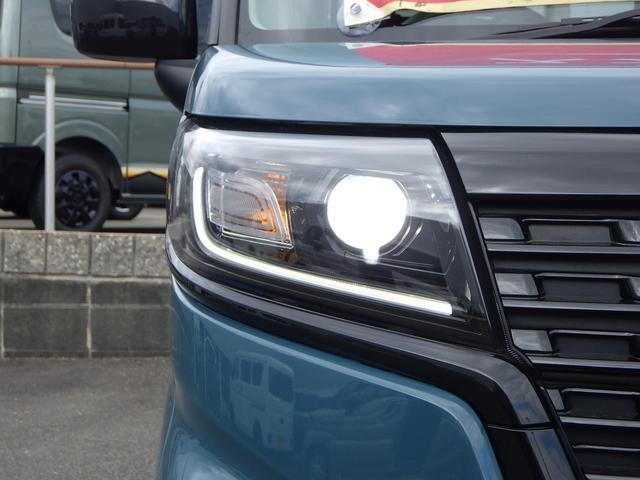 Suzuki Spacia Base 8