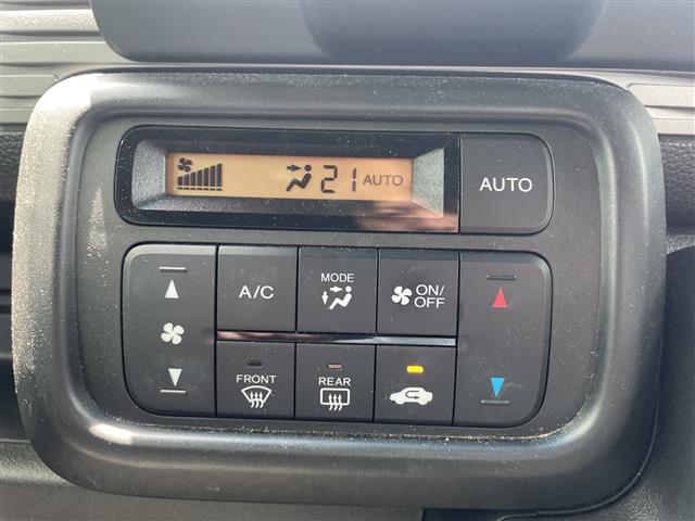 Honda N-VAN 12