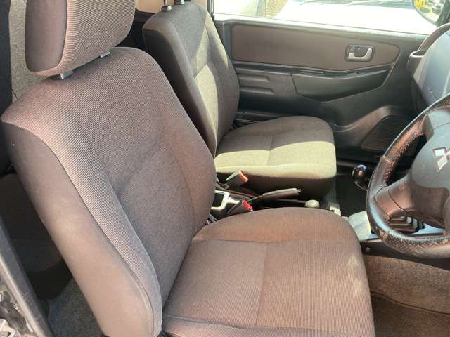 Mitsubishi Pajero Mini 8