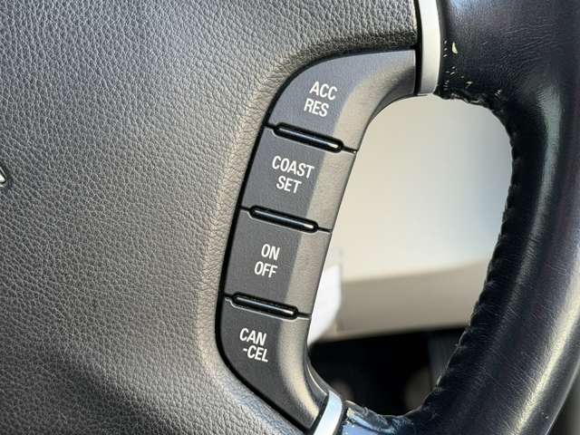 Mitsubishi Pajero 10
