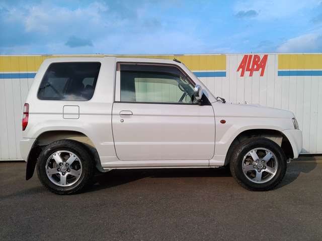Mitsubishi Pajero Mini 9