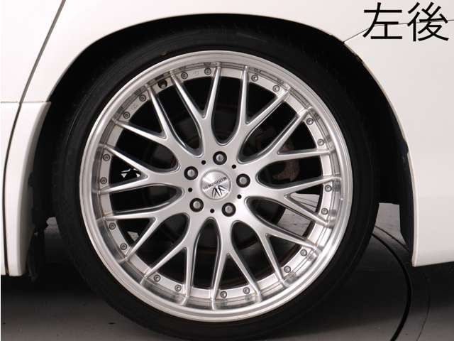 Toyota Alphard 12