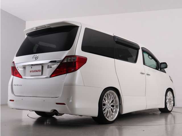 Toyota Alphard 10