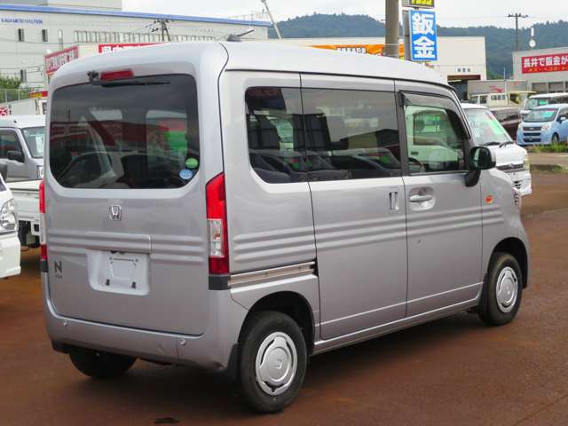 Honda N-VAN 3