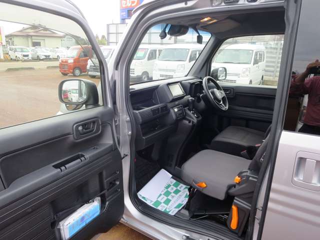 Honda N-VAN 6