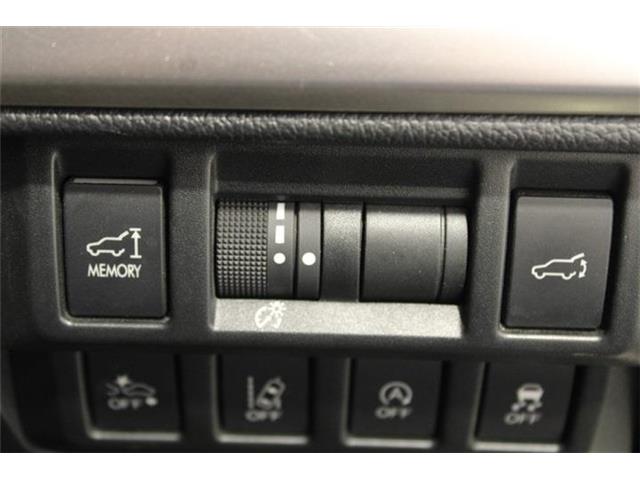 Subaru Legacy Outback 6