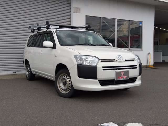 Toyota Succeed Van 4