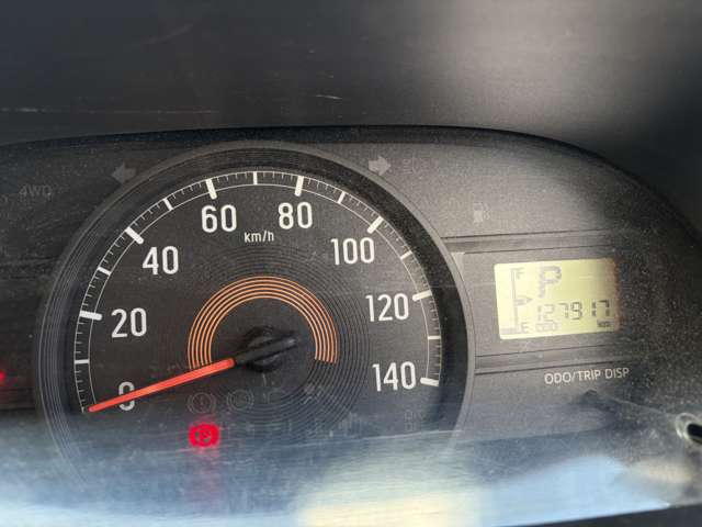 Daihatsu Hijet Cargo 5