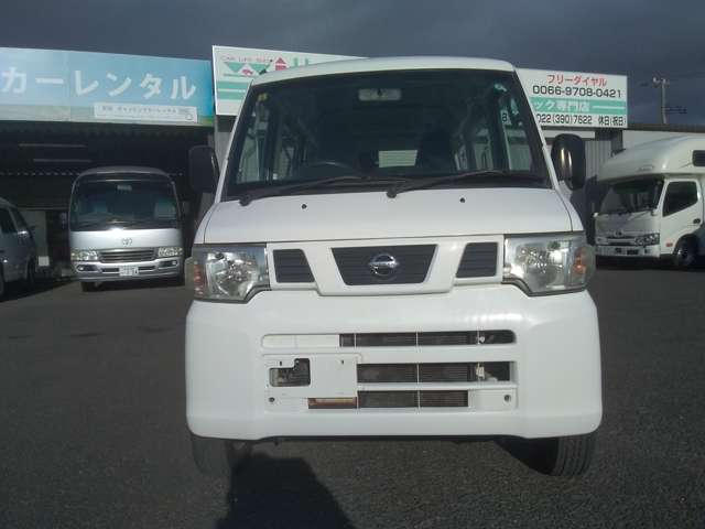 Nissan NV100 Clipper 2