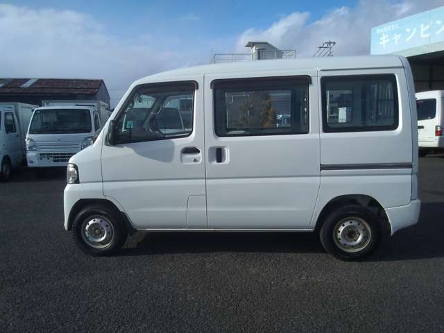 Nissan NV100 Clipper 5