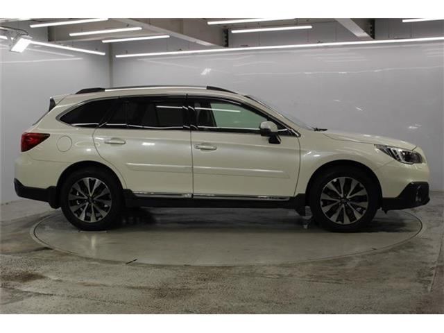 Subaru Legacy Outback 5
