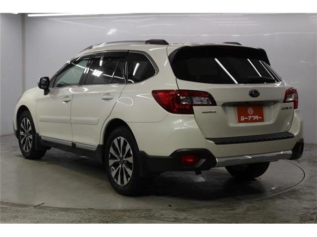 Subaru Legacy Outback 8
