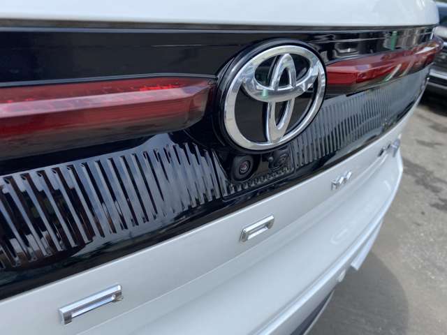 Toyota Crown Crossover 4