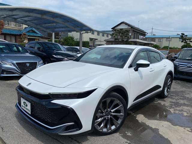 Toyota Crown Crossover 7