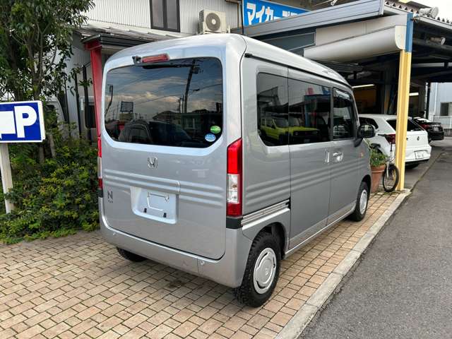 Honda N-VAN 8