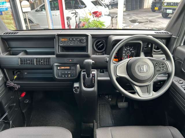 Honda N-VAN 10