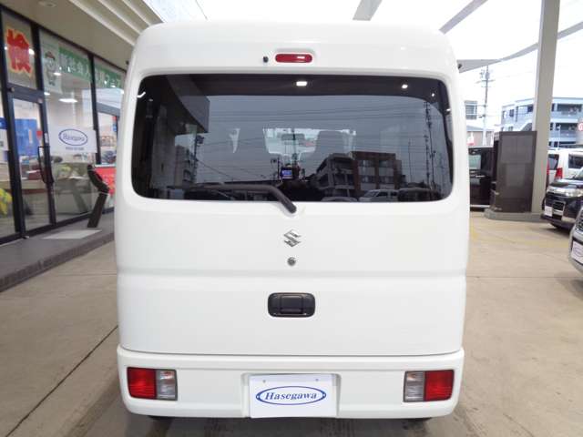Suzuki Every 11