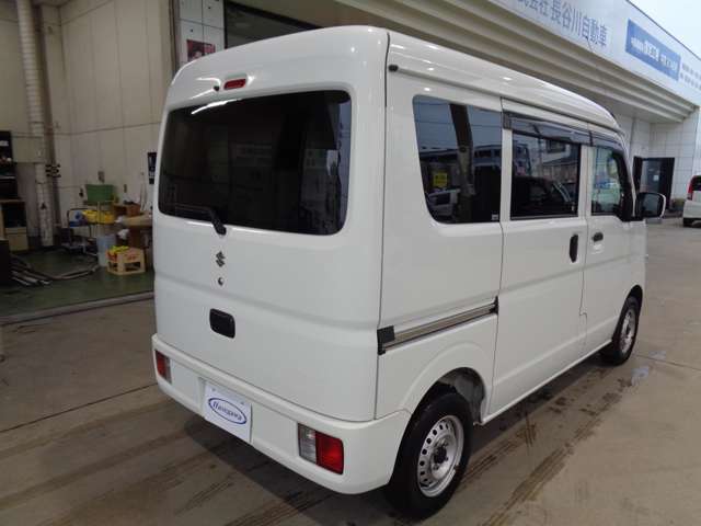 Suzuki Every 12