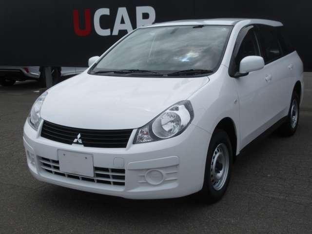 Mitsubishi ランサーカーゴ 2