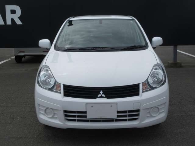 Mitsubishi ランサーカーゴ 3