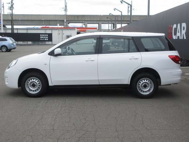 Mitsubishi ランサーカーゴ 6