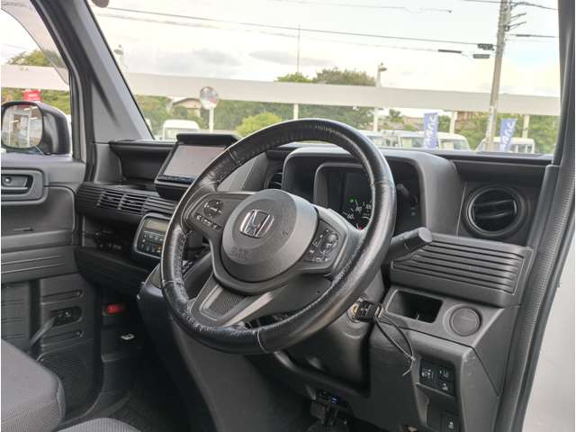 Honda N-VAN 12
