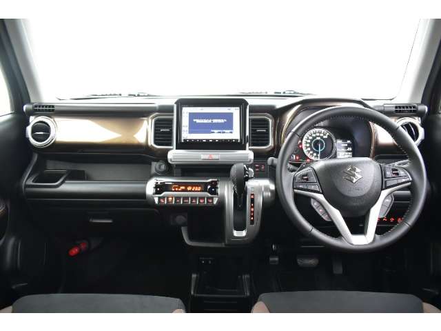 Suzuki XBEE 10
