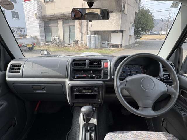 Mazda AZ-オフロード 11