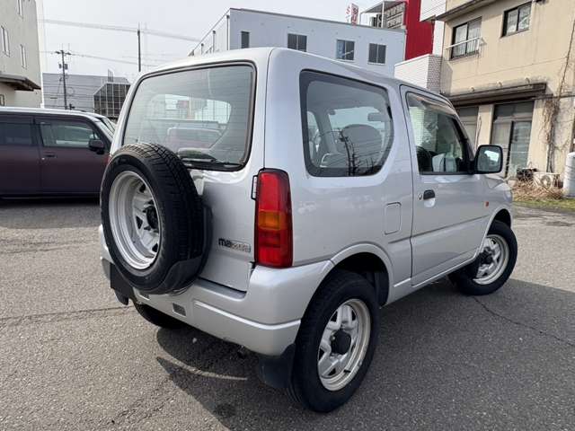Mazda AZ-オフロード 8