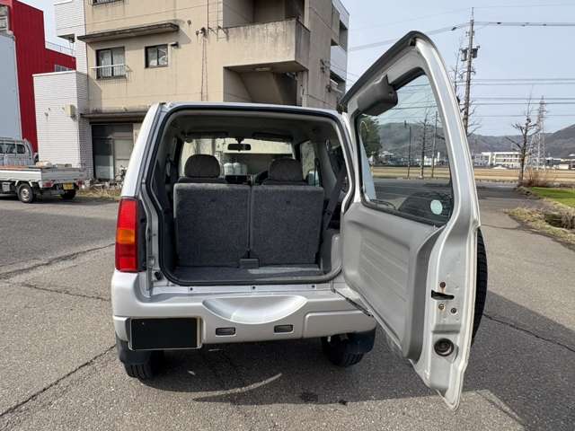 Mazda AZ-オフロード 10