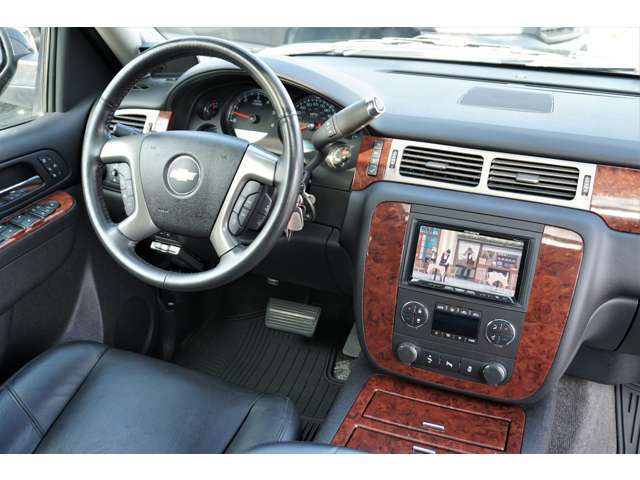 Chevrolet Avalanche 11
