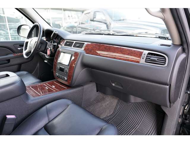Chevrolet Avalanche 12
