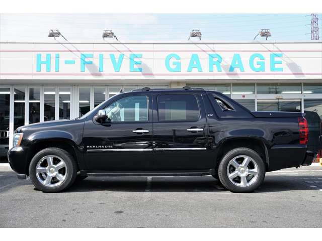 Chevrolet Avalanche 3
