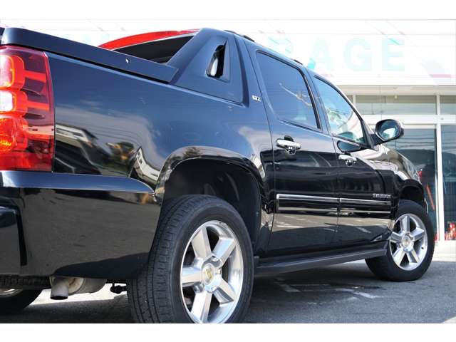 Chevrolet Avalanche 8