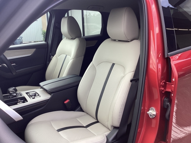 Mazda CX-60 8