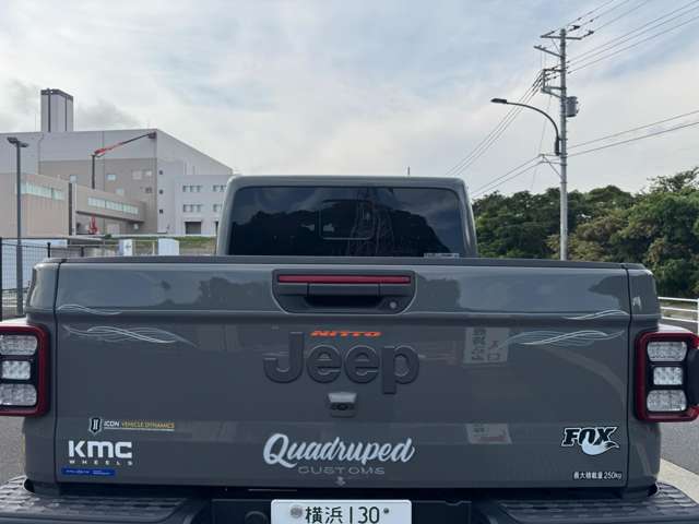 Jeep Gladiator 12