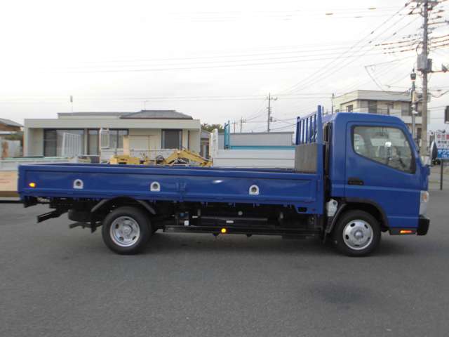 Mitsubishi Fuso Canter 4