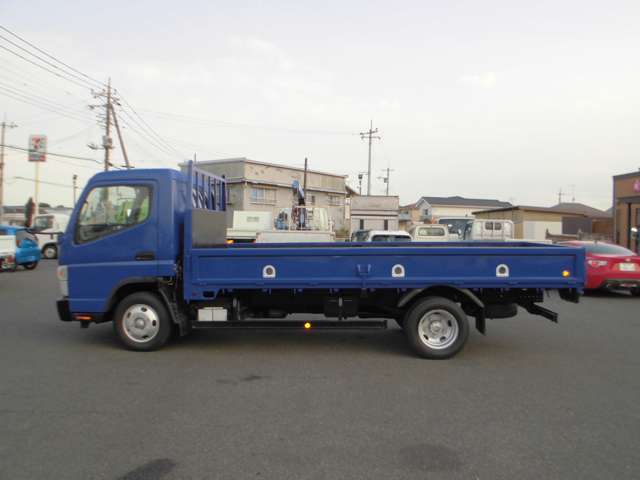 Mitsubishi Fuso Canter 8