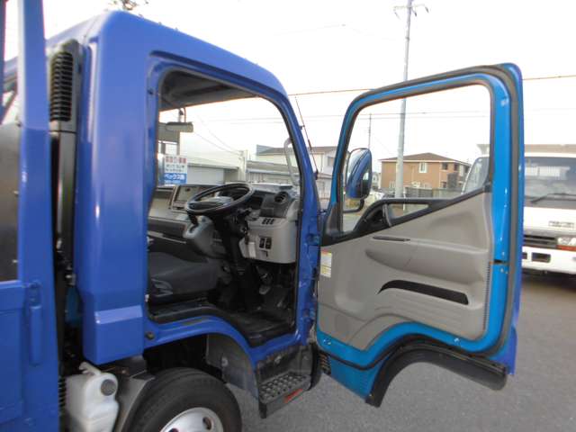 Mitsubishi Fuso Canter 10