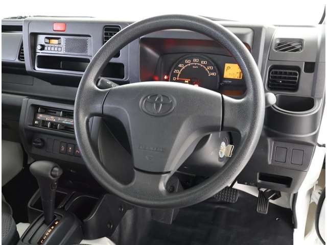 Toyota Pixis Truck 4