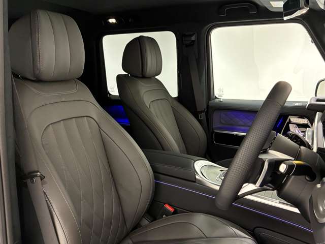 Mercedes-Benz G-Class 4