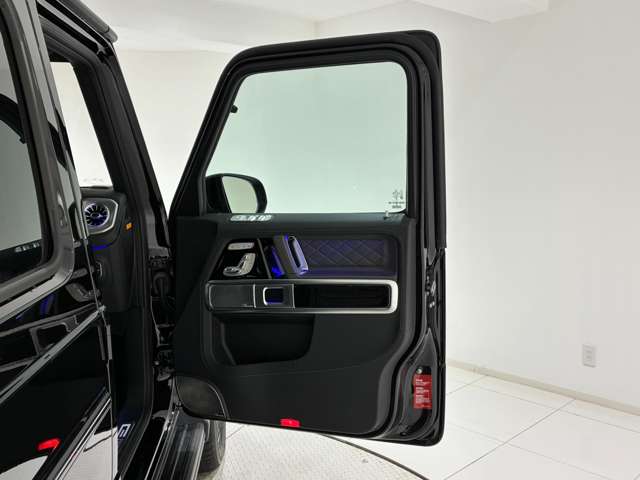Mercedes-Benz G-Class 6