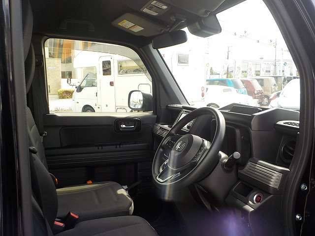 Honda N-VAN 4