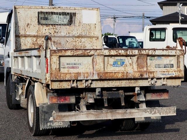 Mitsubishi Fuso Canter 3