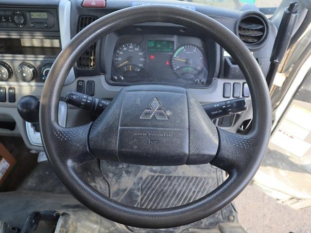 Mitsubishi Fuso Canter 5